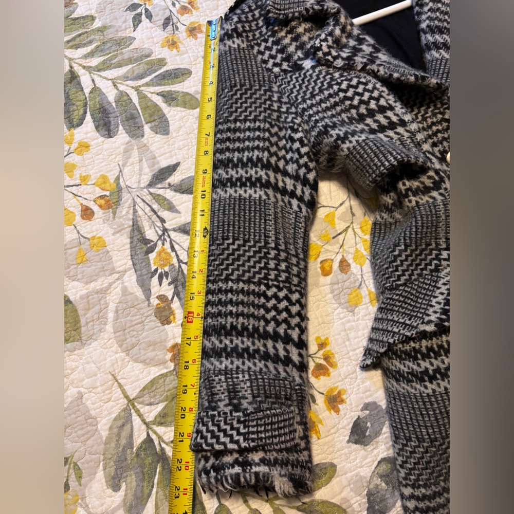 Free People Black and White Houndstooth Wool-Blend Raw Edge Long Coat - Picture 16 of 16